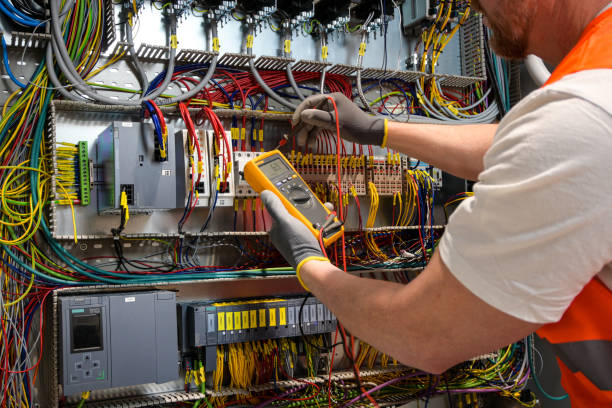 Best Local Electrician Companies  in Ellisville, MS